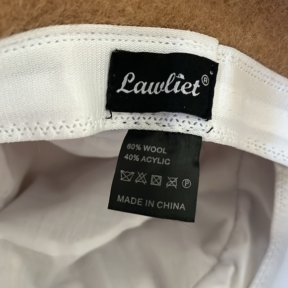 Lawliet wool/acrylic hat - Picture 5 of 6